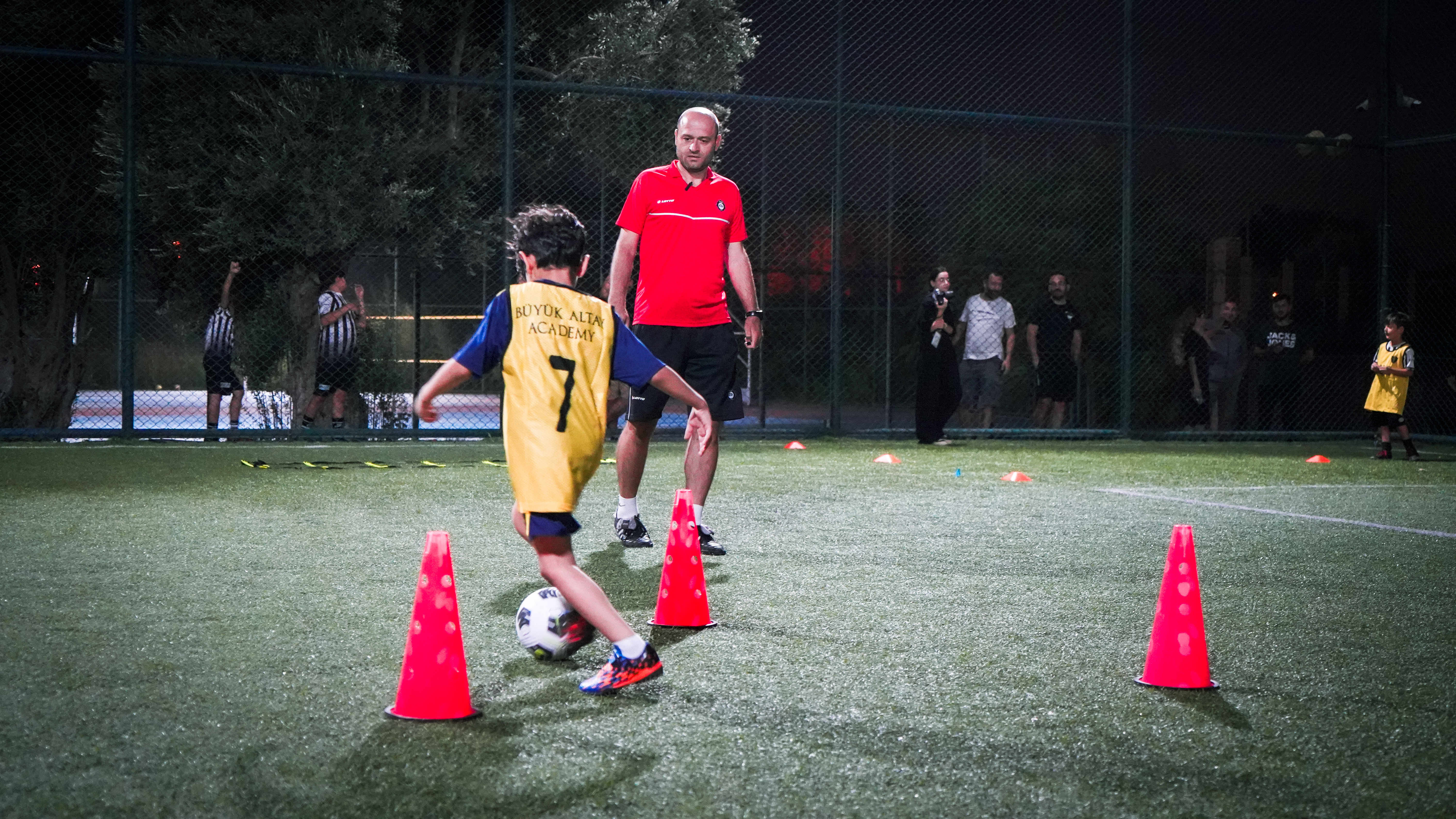 AÇILIŞ VE BURSLULUK SEÇMELERİ